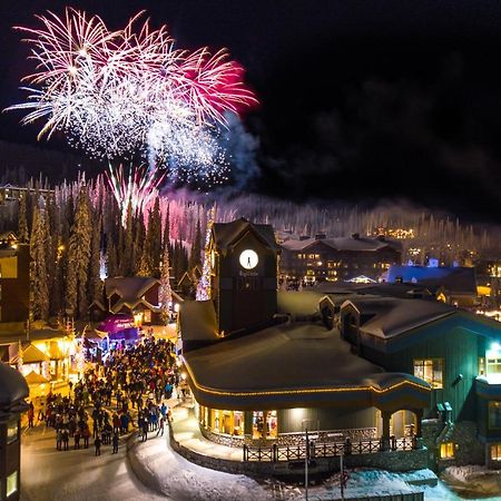 Chateau Big White Экстерьер фото