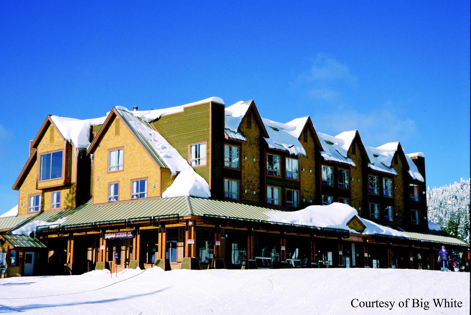 Chateau Big White Экстерьер фото